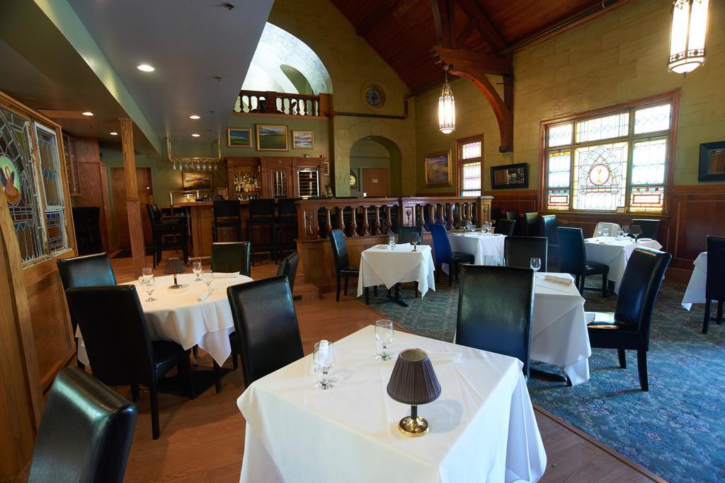 Belfry Inn And Bistro Sandwich Exterior foto